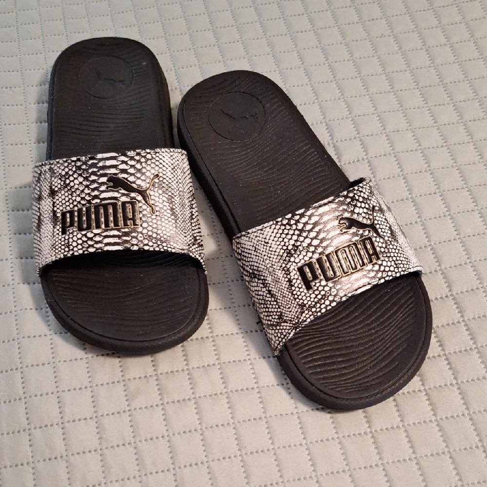 Puma Black and White Snake Pattern Slides